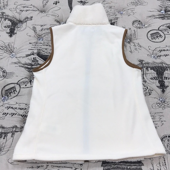 Chaps Faux Shearling Mockneck Vest - Picture 4 of 10